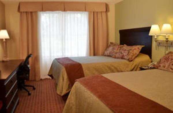 Euro-Suites Hotel Morgantown Habitación foto