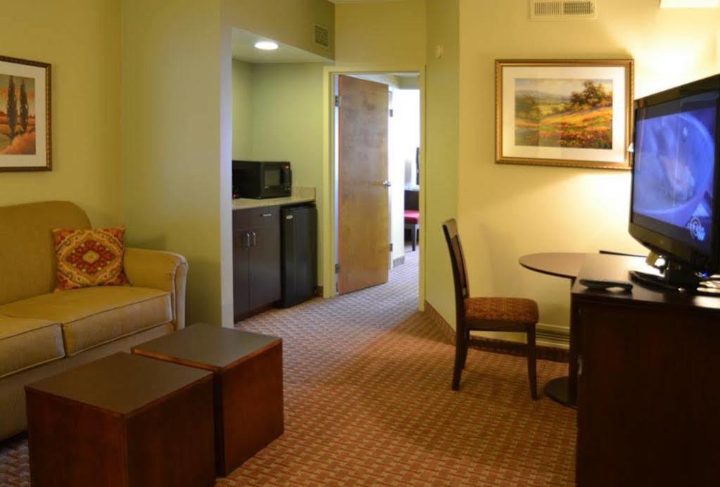 Euro-Suites Hotel Morgantown Exterior foto